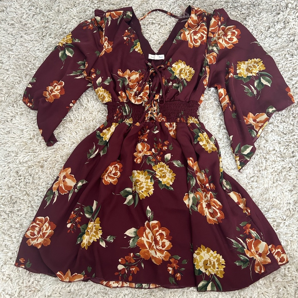 Maroon, floral dress, cinched waist, wide sleeves